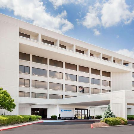 Hotel Wyndham Indianapolis Airport Zewnętrze zdjęcie