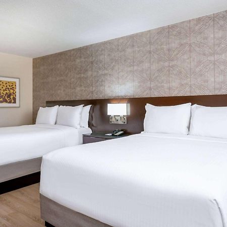 Hotel Wyndham Indianapolis Airport Zewnętrze zdjęcie