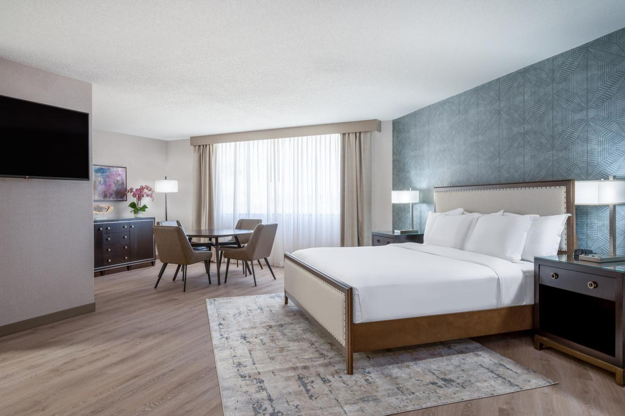 Hotel Wyndham Indianapolis Airport Zewnętrze zdjęcie