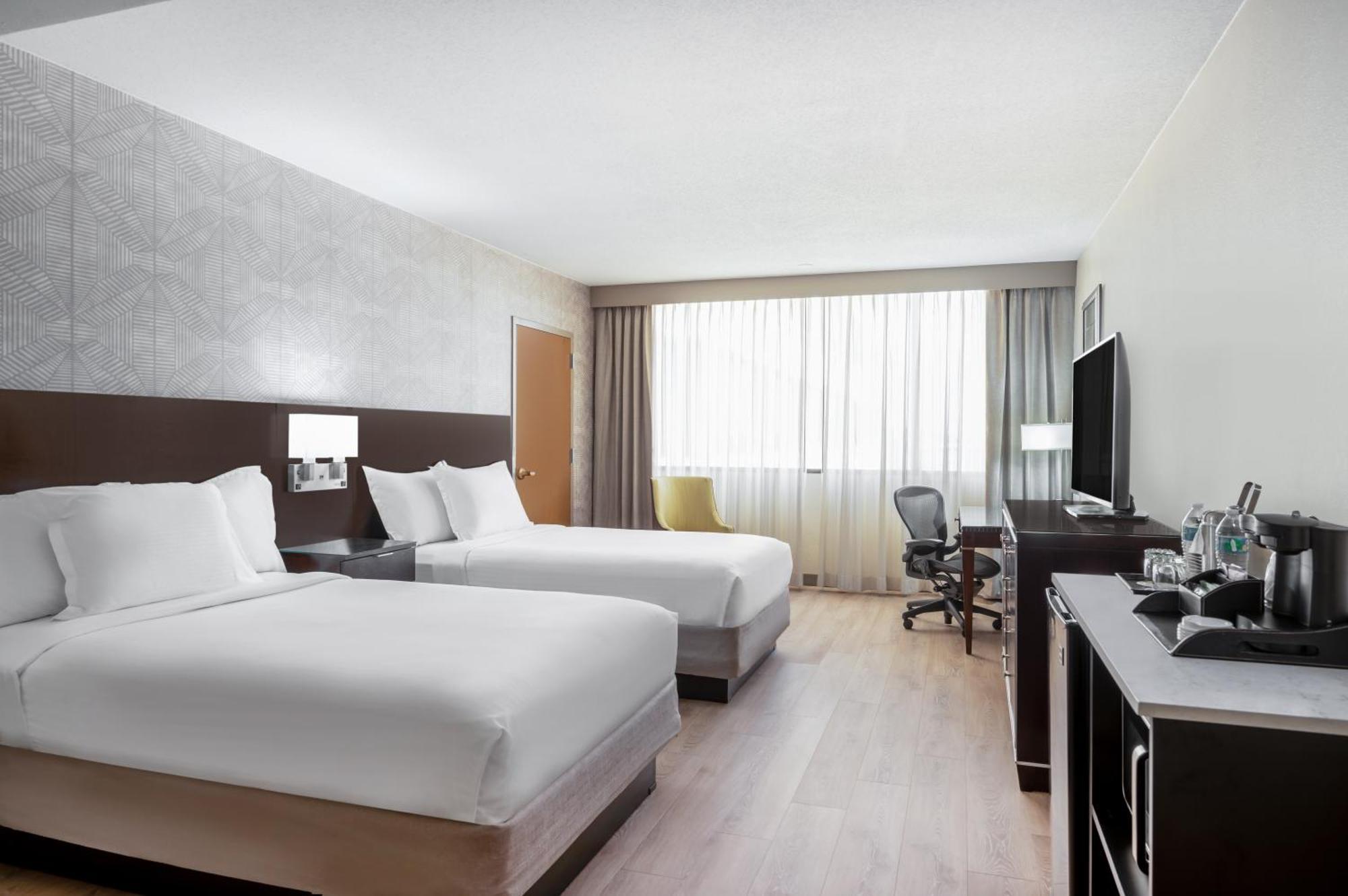 Hotel Wyndham Indianapolis Airport Zewnętrze zdjęcie