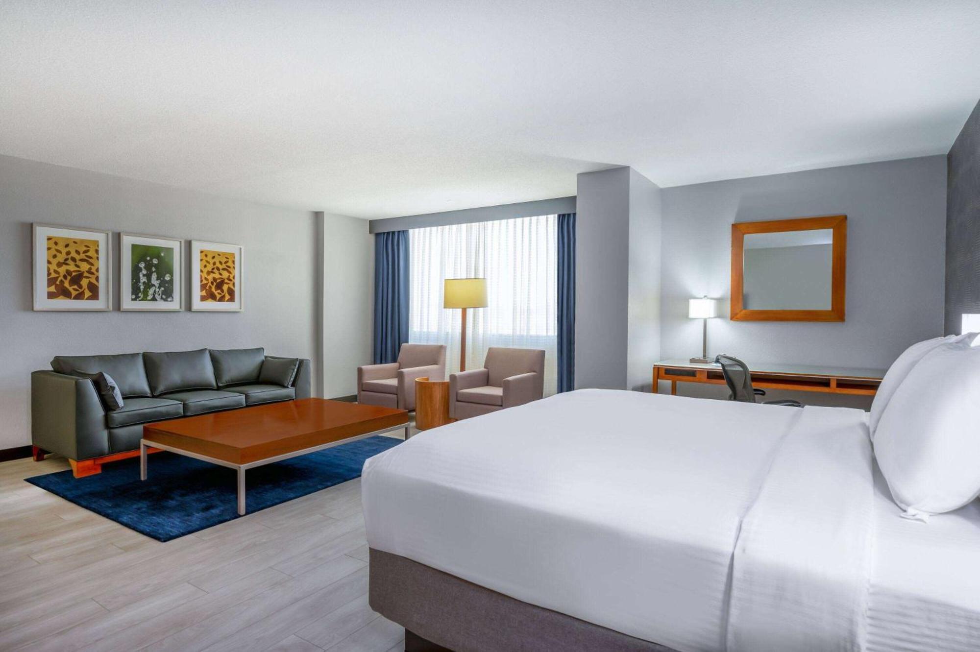 Hotel Wyndham Indianapolis Airport Zewnętrze zdjęcie