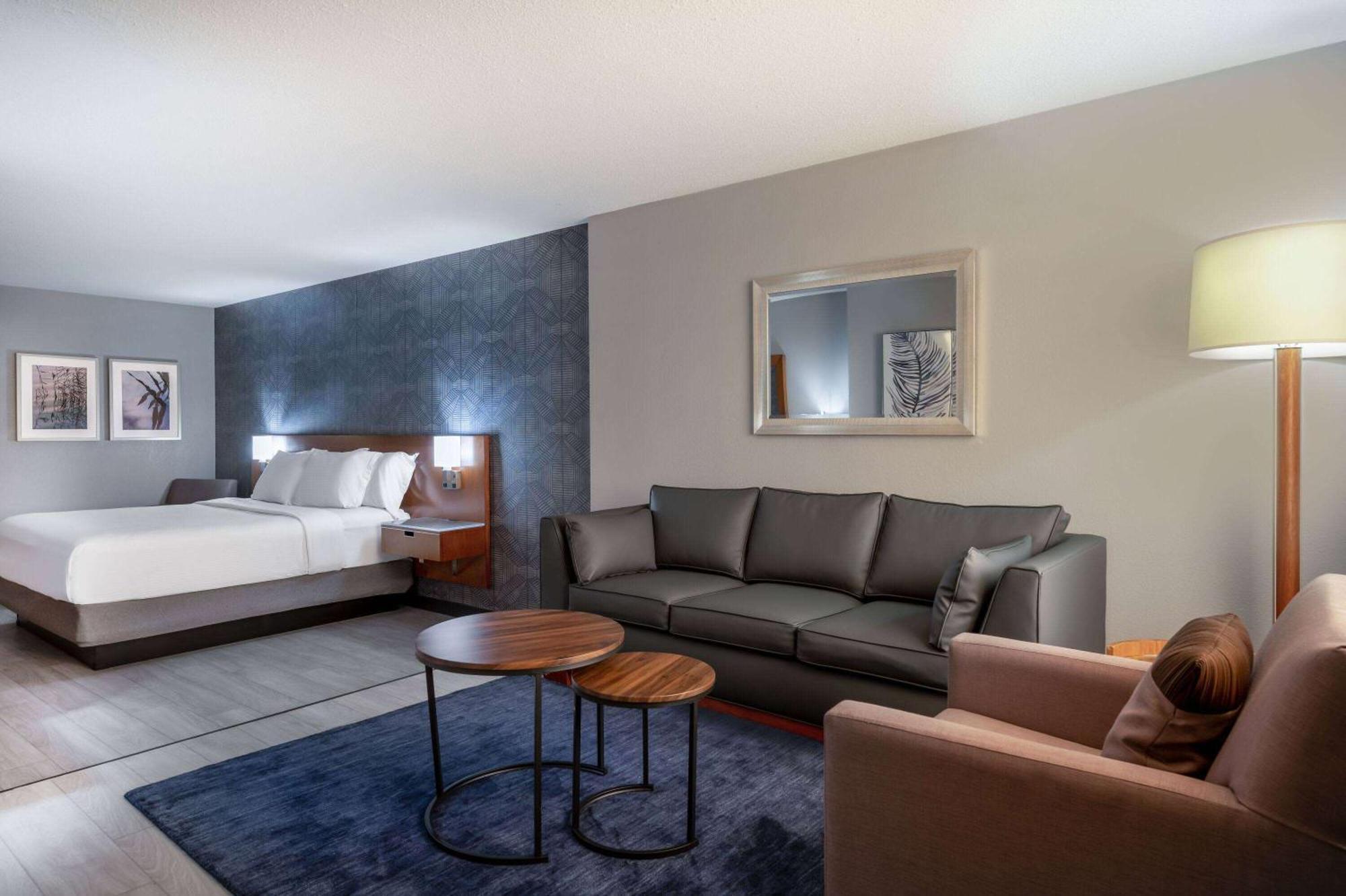 Hotel Wyndham Indianapolis Airport Zewnętrze zdjęcie
