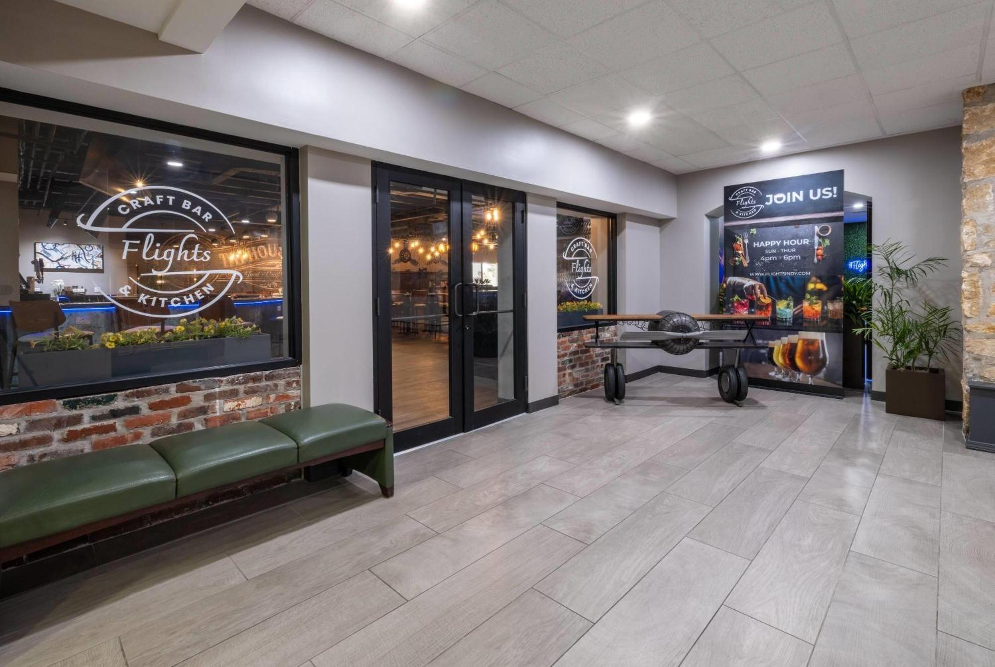 Hotel Wyndham Indianapolis Airport Zewnętrze zdjęcie