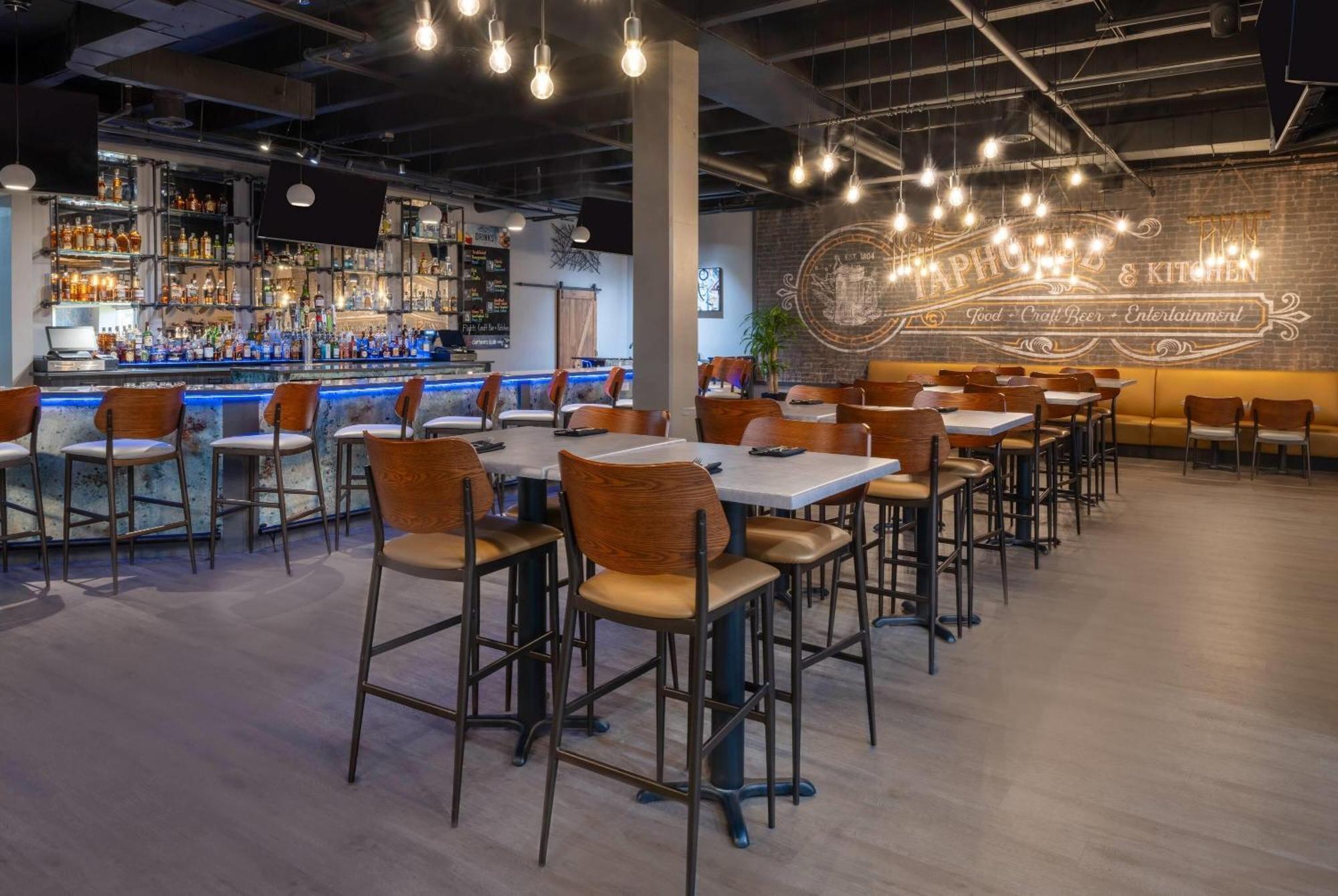 Hotel Wyndham Indianapolis Airport Zewnętrze zdjęcie