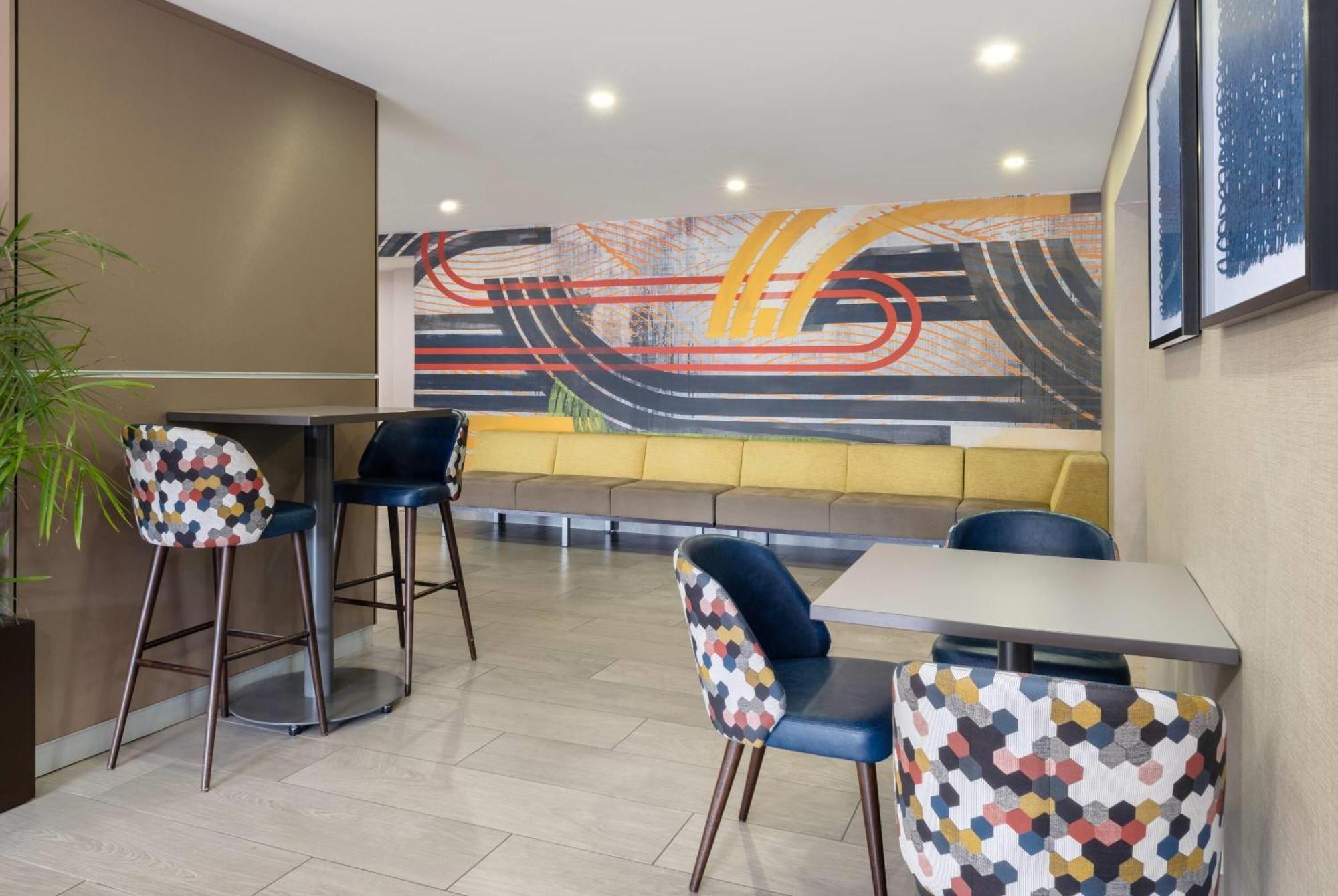 Hotel Wyndham Indianapolis Airport Zewnętrze zdjęcie